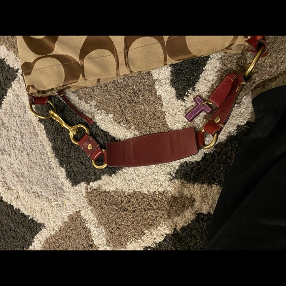 Coach purse - Picture 5 of 7